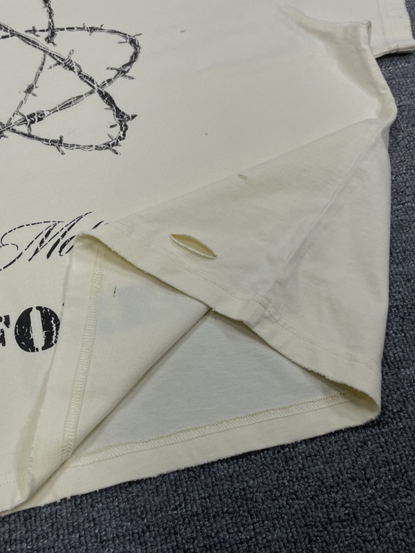 ripped graphic tâshirt